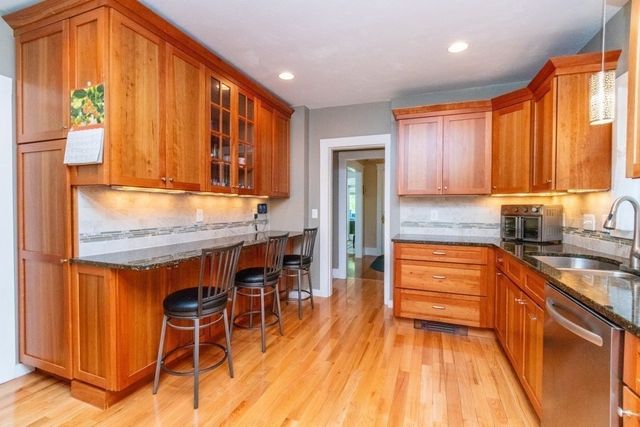 79 Redlands Road, Boston, MA 02132