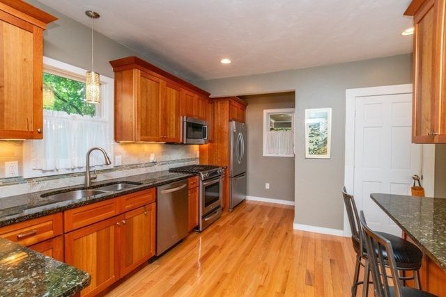 79 Redlands Road, Boston, MA 02132