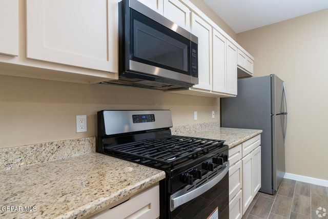 9779 McCombs Street E-7, El Paso, TX 79924