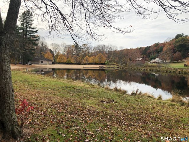 42 Fisher Hill Road 2, Glastonbury, CT 06033