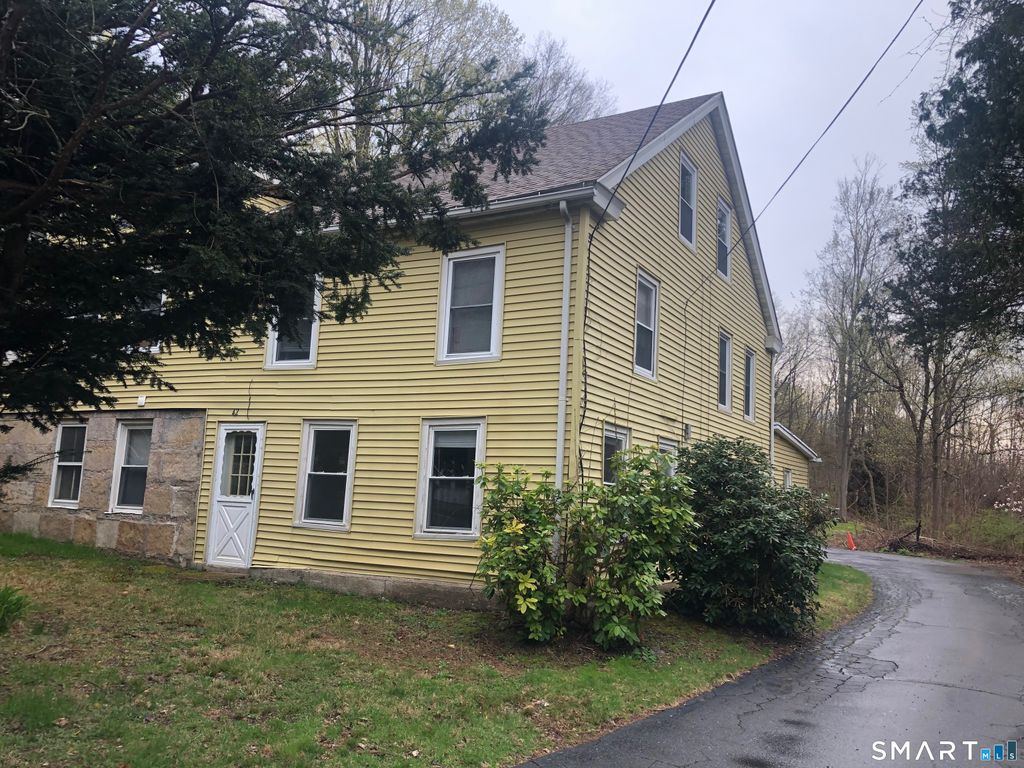 42 Fisher Hill Road 2, Glastonbury, CT 06033