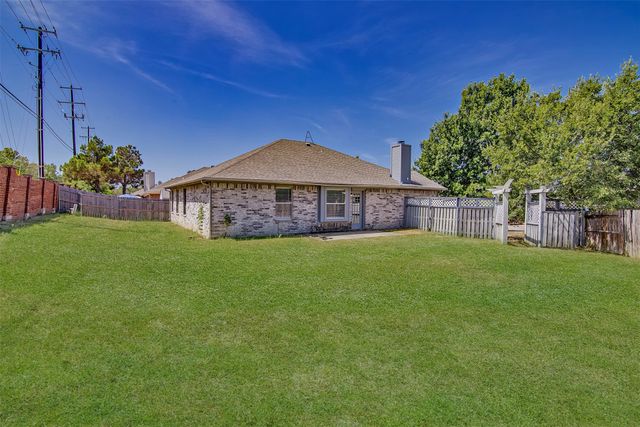 1422 Misty Meadow Drive, Midlothian, TX 76065