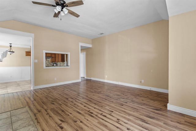1422 Misty Meadow Drive, Midlothian, TX 76065