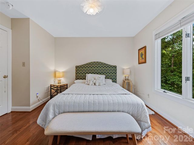 105 Galloway Drive, Asheville, NC 28803