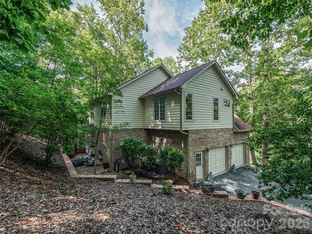 105 Galloway Drive, Asheville, NC 28803
