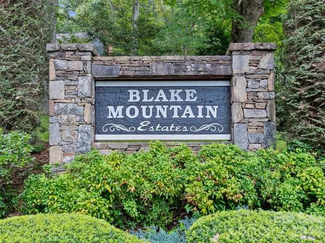 105 Galloway Drive, Asheville, NC 28803