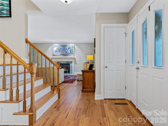 105 Galloway Drive, Asheville, NC 28803