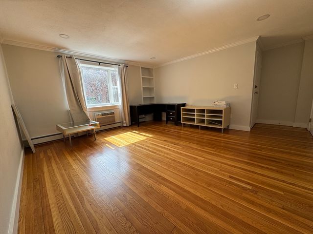 61 Colborne Rd 2, Boston, MA 02135