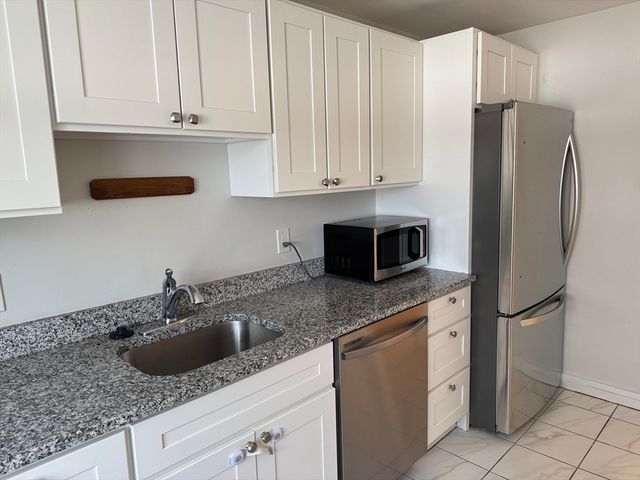 61 Colborne Rd 2, Boston, MA 02135