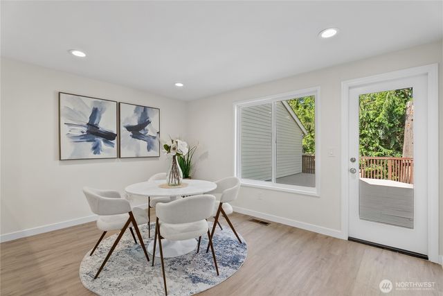 231 145th Place SE, Bellevue, WA 98007