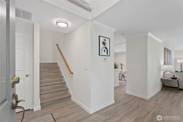 231 145th Place SE, Bellevue, WA 98007