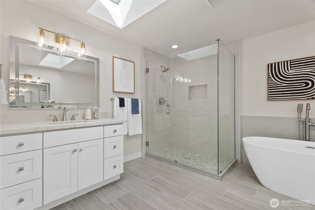 231 145th Place SE, Bellevue, WA 98007