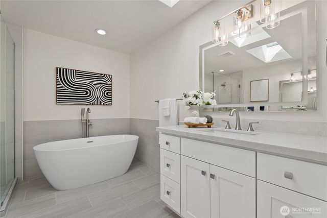 231 145th Place SE, Bellevue, WA 98007