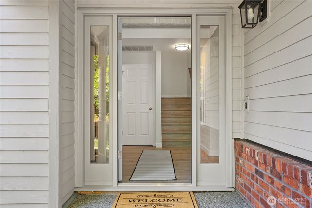 231 145th Place SE, Bellevue, WA 98007