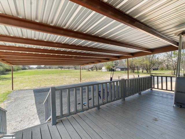 98 county road 1103, Daingerfield, TX 75638