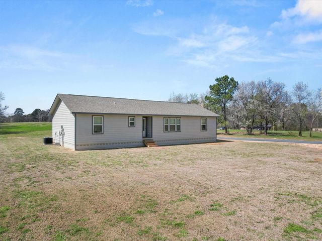 98 county road 1103, Daingerfield, TX 75638