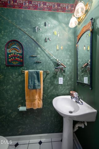 7508 Hazelhurst Circle, Apex, NC 27502