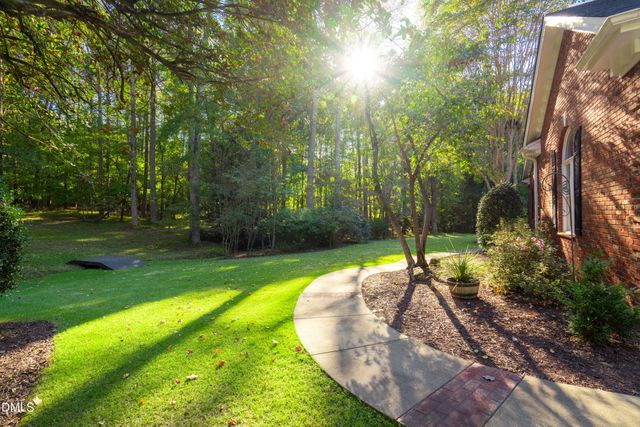 7508 Hazelhurst Circle, Apex, NC 27502