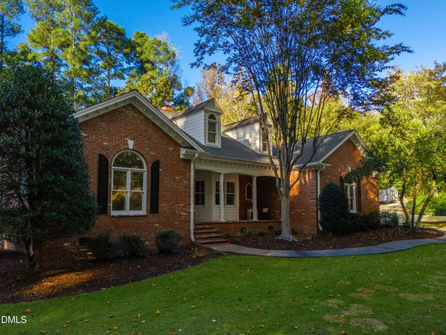 7508 Hazelhurst Circle, Apex, NC 27502