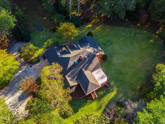 7508 Hazelhurst Circle, Apex, NC 27502