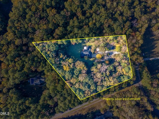 7508 Hazelhurst Circle, Apex, NC 27502