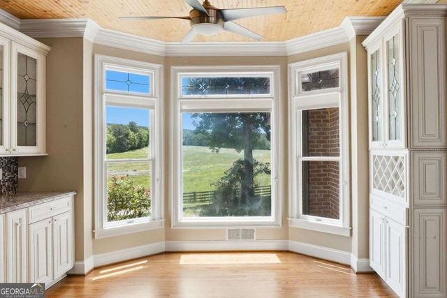 111 Brown Loop SPUR NW, Cartersville, GA 30121