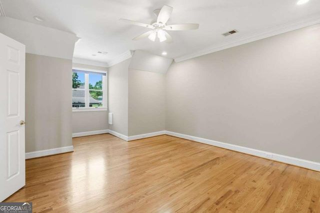 111 Brown Loop SPUR NW, Cartersville, GA 30121