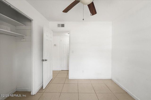 1020 AKE Lane, Jacksonville, FL 32218