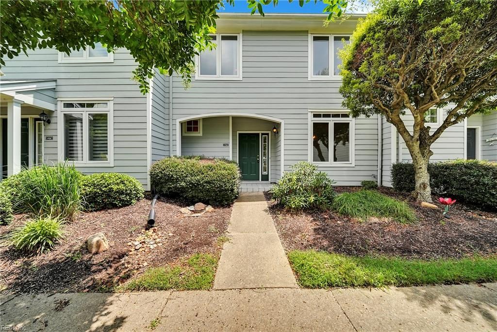1039 Porte Harbour ARCH, Hampton, VA 23664