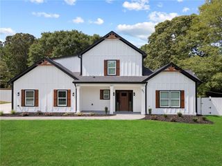 881 Crumbley, Mcdonough, GA 30252