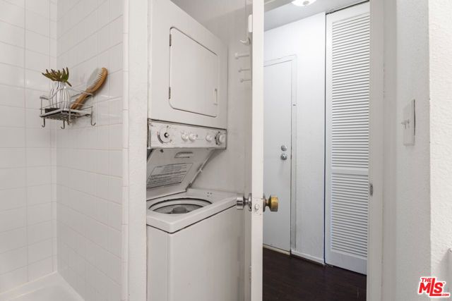 22 Navy Street 205, Venice (los Angeles), CA 90291