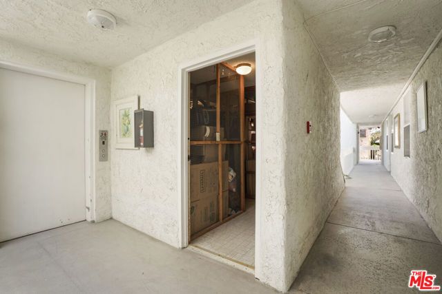 22 Navy Street 205, Venice (los Angeles), CA 90291