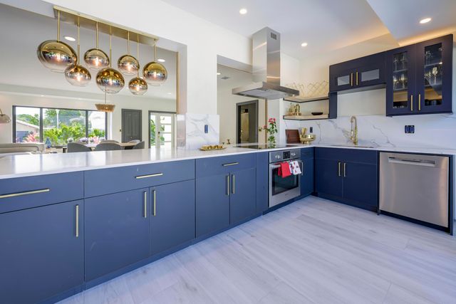 3255 LAKEVIEW Boulevard, Delray Beach, FL 33445