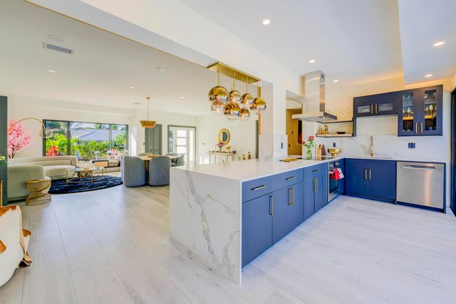 3255 LAKEVIEW Boulevard, Delray Beach, FL 33445