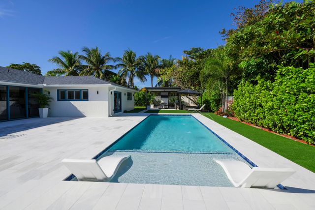 3255 LAKEVIEW Boulevard, Delray Beach, FL 33445