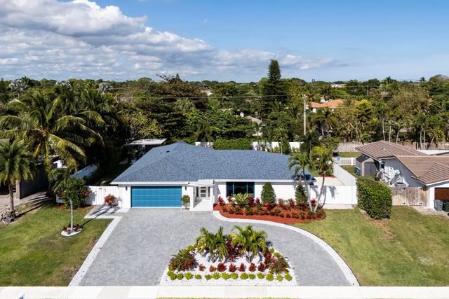 3255 LAKEVIEW Boulevard, Delray Beach, FL 33445