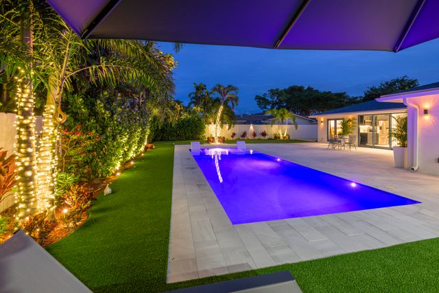 3255 LAKEVIEW Boulevard, Delray Beach, FL 33445