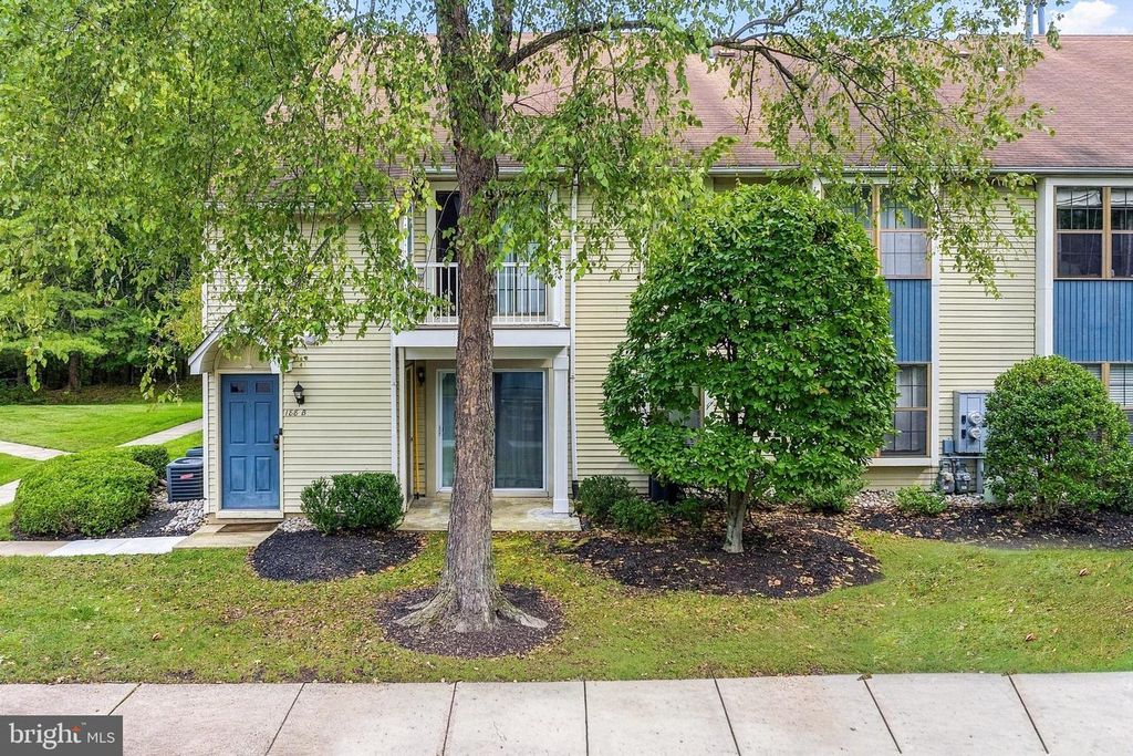 188 COLLIN CT, MOUNT LAUREL, NJ 08054 — photo 3