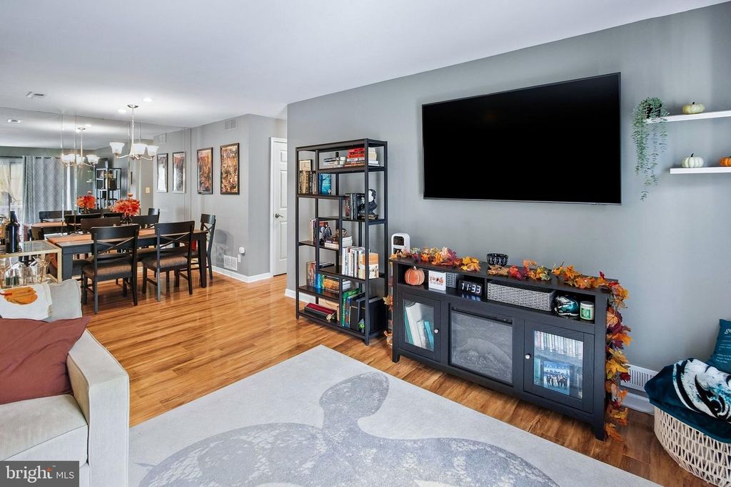 188 COLLIN CT, MOUNT LAUREL, NJ 08054 — photo 5