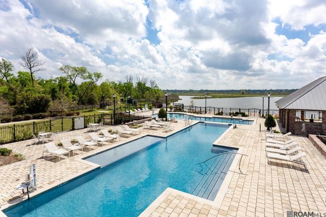 13857 Golden Holly Ln, Baton Rouge, LA 70810