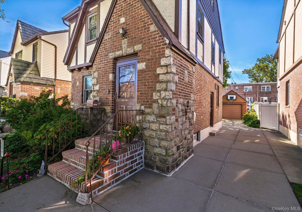 60-50 69th Lane, Maspeth, NY 11378 — photo 3