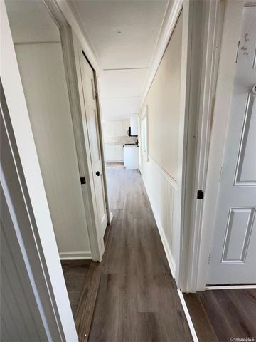 150 Main St. Unit 57, Islip, NY 11751