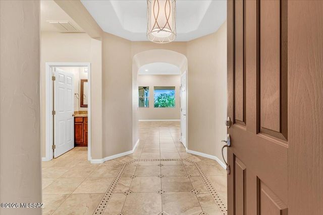 60713 E Arroyo Vista Drive, Oracle, AZ 85623