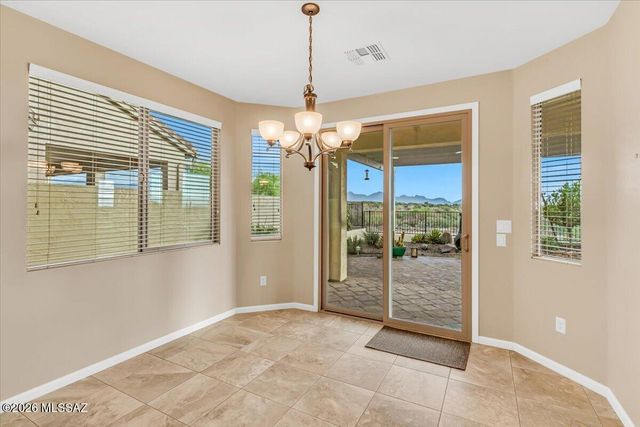 60713 E Arroyo Vista Drive, Oracle, AZ 85623