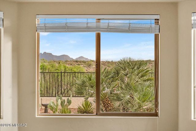 60713 E Arroyo Vista Drive, Oracle, AZ 85623