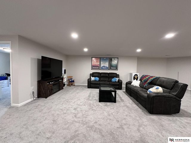 12903 S 55th Street, Papillion, NE 68133