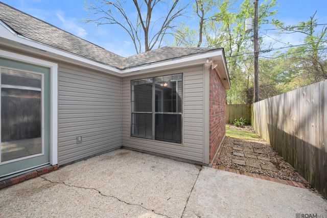 15182 Mary Elizabeth Dr, Baton Rouge, LA 70816