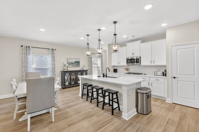 544 Banchory Dr, Smyrna, TN 37167