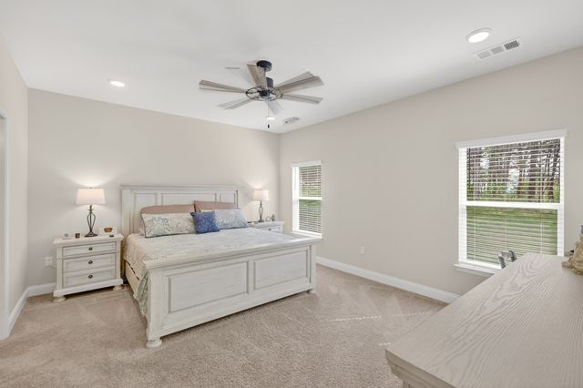 544 Banchory Dr, Smyrna, TN 37167