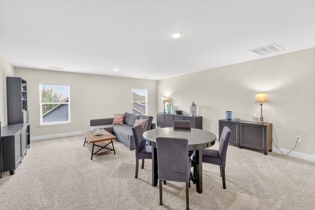 544 Banchory Dr, Smyrna, TN 37167